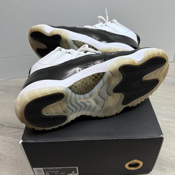 Size 8 - Jordan 11 Retro Mid Gratitude / Defining Moments main image 6